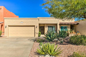 Charming Retreat with Mtn Views - Walk to Dtwn!